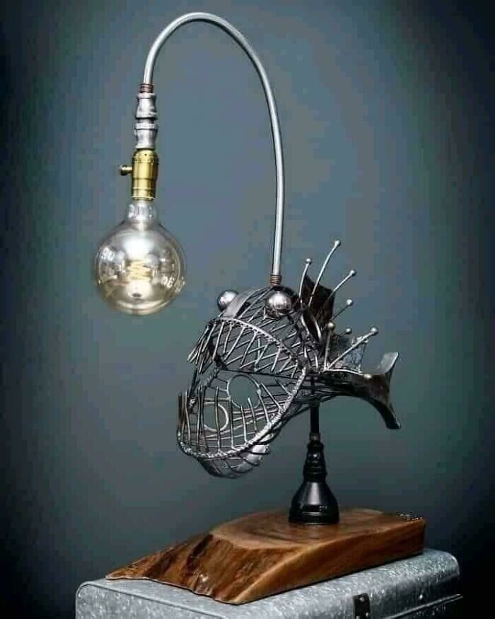 Настольная лампа для ихтиолога
