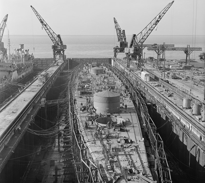 История создания американских тяжёлых крейсеров типа Des Moines