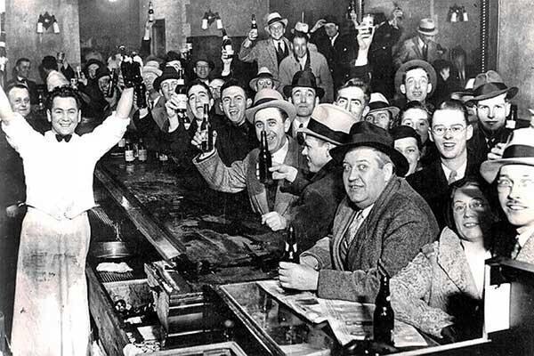 5 декабря 1933 года - день, когда в США отменили сухой закон
