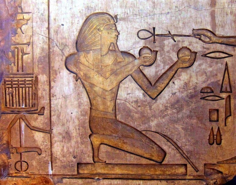 Рельеф Тутмоса II, ок. 15 век до н.э.