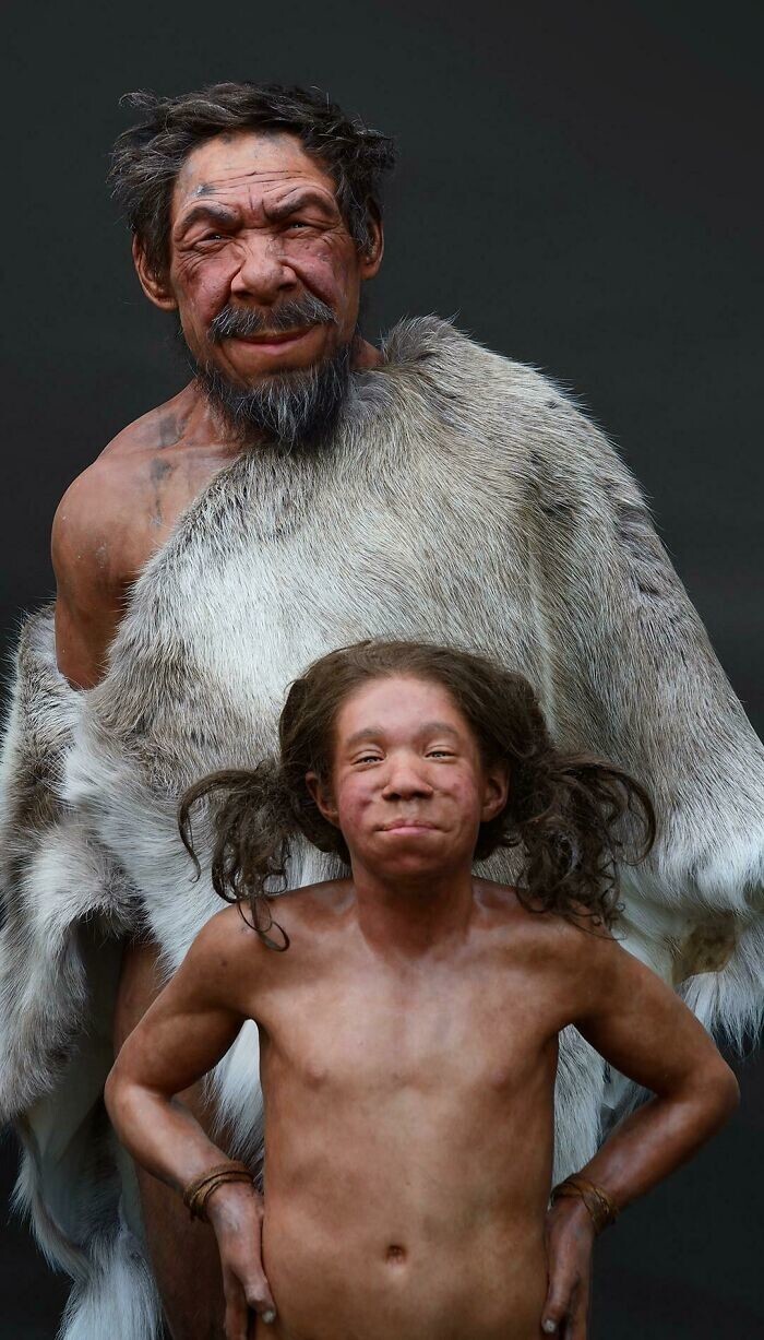 8. Неандерталец со своим ребенком. Реконструкция братьев Кеннис