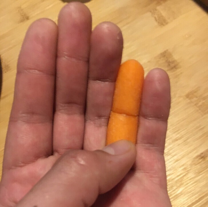 Морковка в форме пальца
