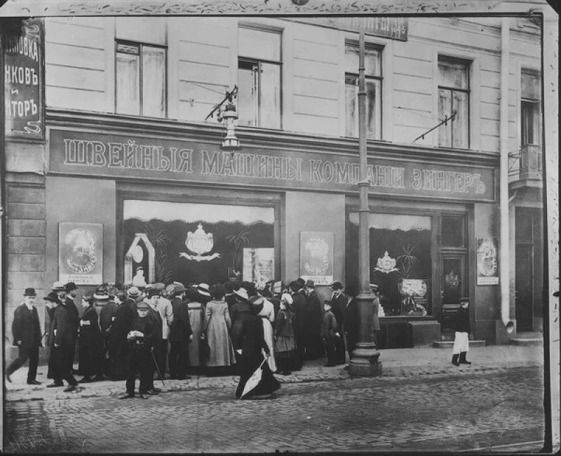 Магазины и лавки в царской России: 15 снимков из прошлого