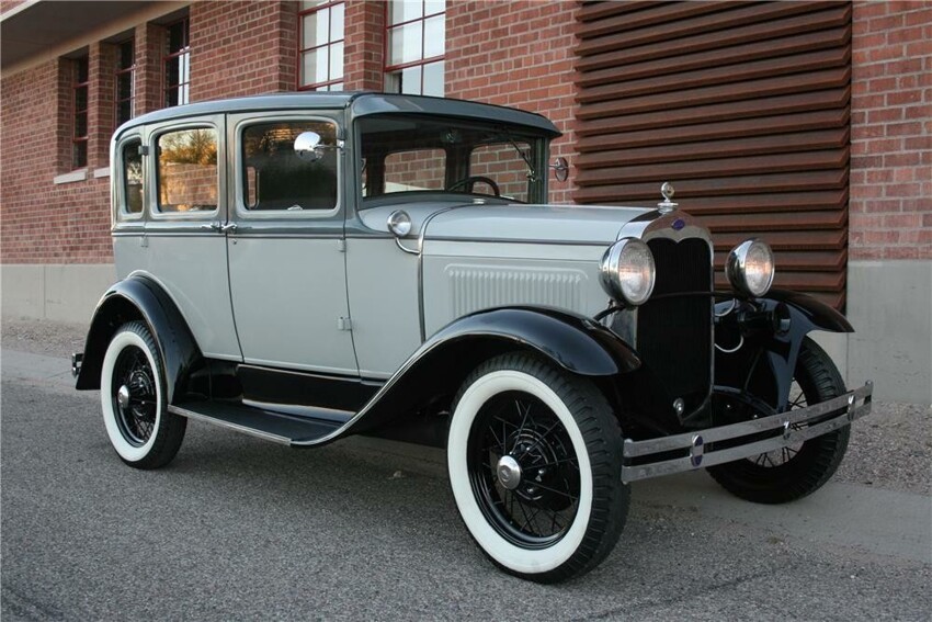 Ford model a 1930 sedan