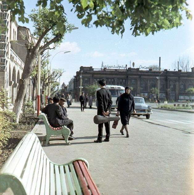 Площадь Героев Майского восстания. Ленинакан 1967 г.