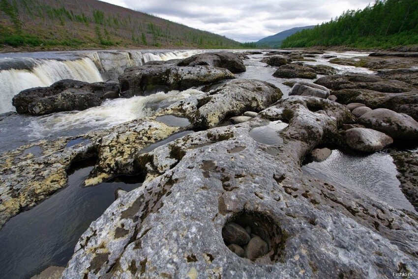 Плато Путорана занимает первое место по числу водопадов в России
