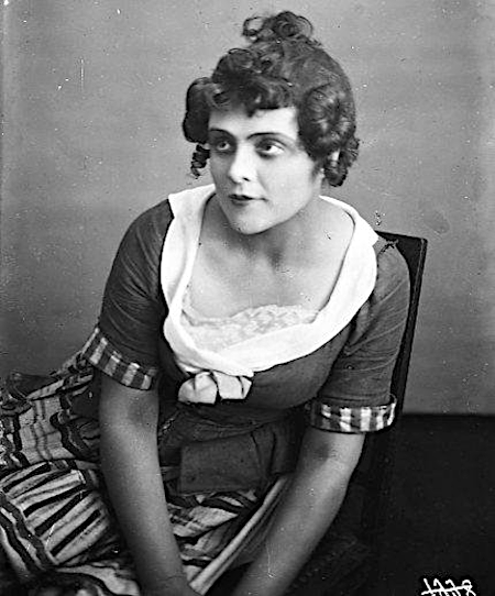Ольга Николаевна Андровская. 1927 г.