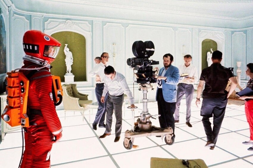 18 кадров со съёмок фильмов Стэнли Кубрика, показывающих, в какой атмосфере режиссёр создавал свои шедевры