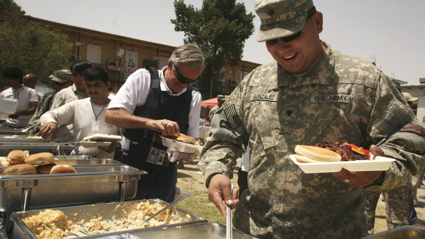 В Пентагоне хотят создать тренировочный лагерь для толстяков