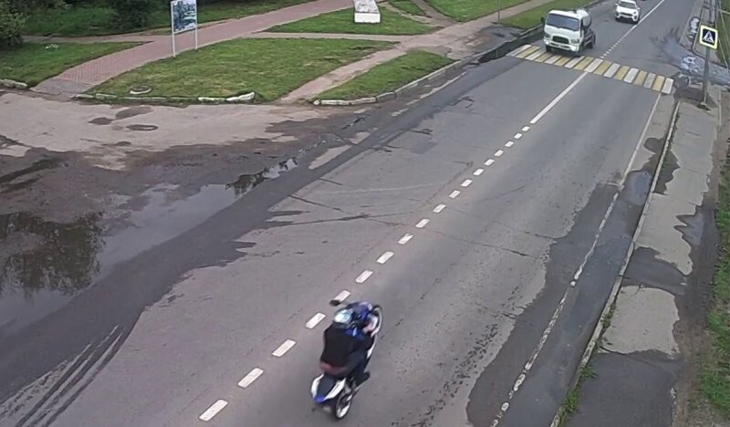 Авария дня. Жёсткое ДТП с мотоциклистом в Московской области