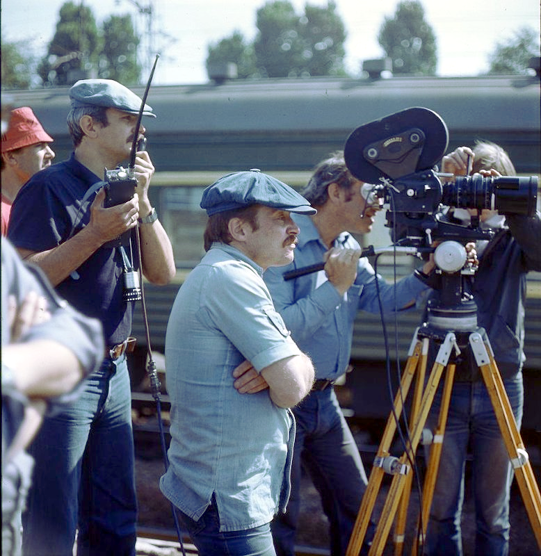 Рабочий момент съемок фильма "Родня". 1981 г.