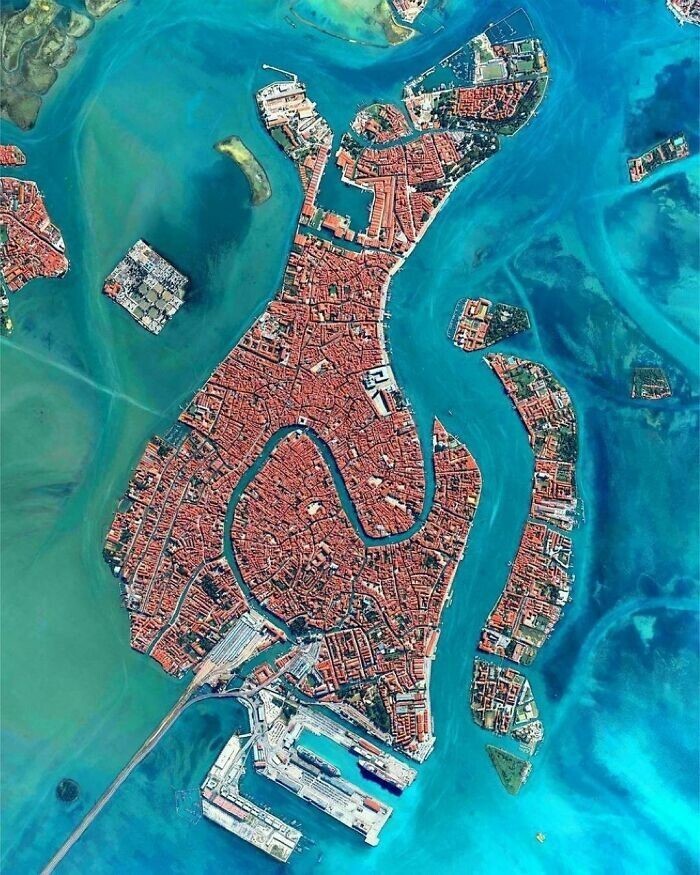 14. Прекрасный вид на Венецию с воздуха