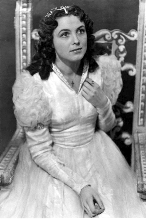 Артмане Вия (Ализа Фрицевна), заслуженная артистка Латвийской ССР, в роли Джульетты в спектакле по пьесе У. Шекспира «Ромео и Джульетта». 1962 г.