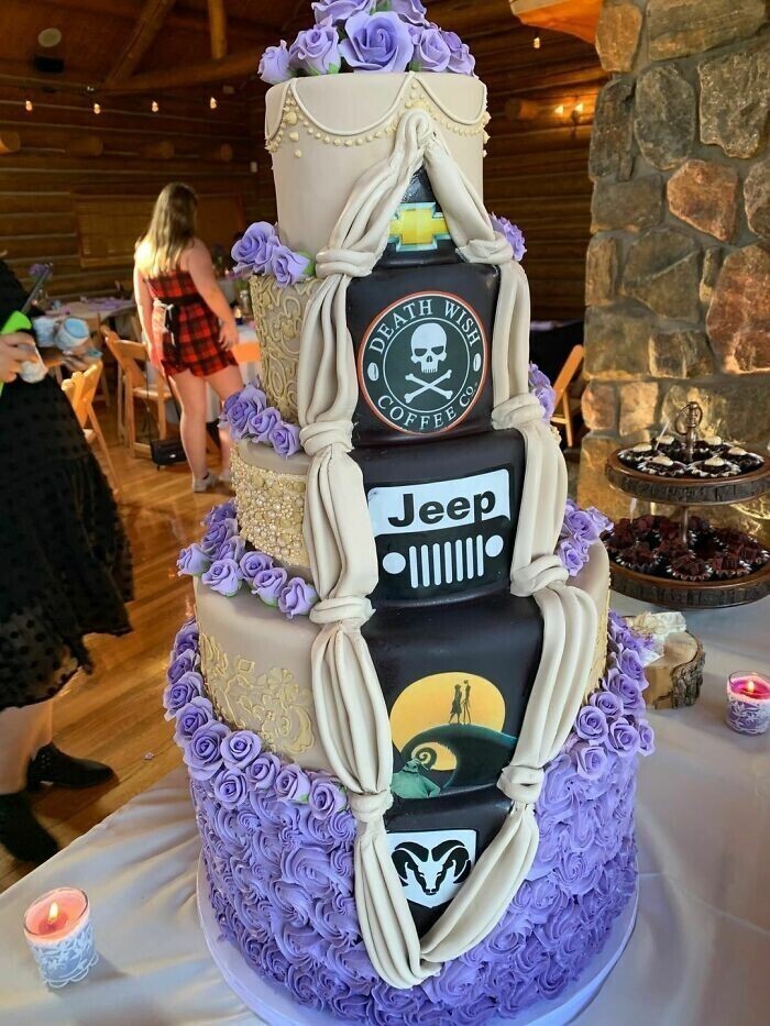 Тортик - то ли на свадьбу, то ли на похороны