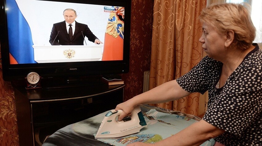 Столичная пенсионерка, насмотревшись телевизора, заявила в полицию на свою украинскую соседку