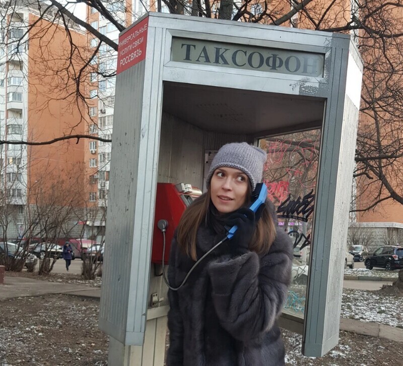 История таксофонов в России: почему звонки отсюда стали бесплатными