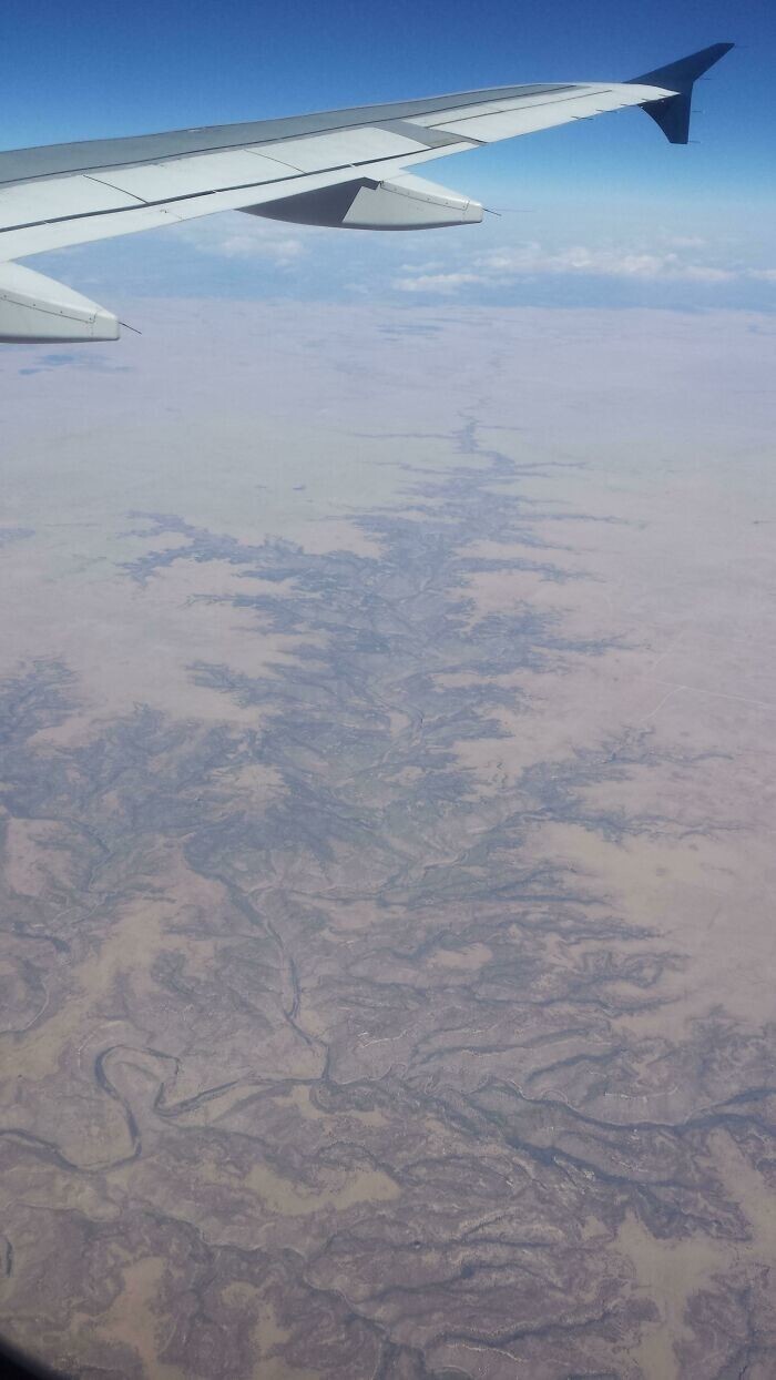 27. Вид на Большой каньон с самолета