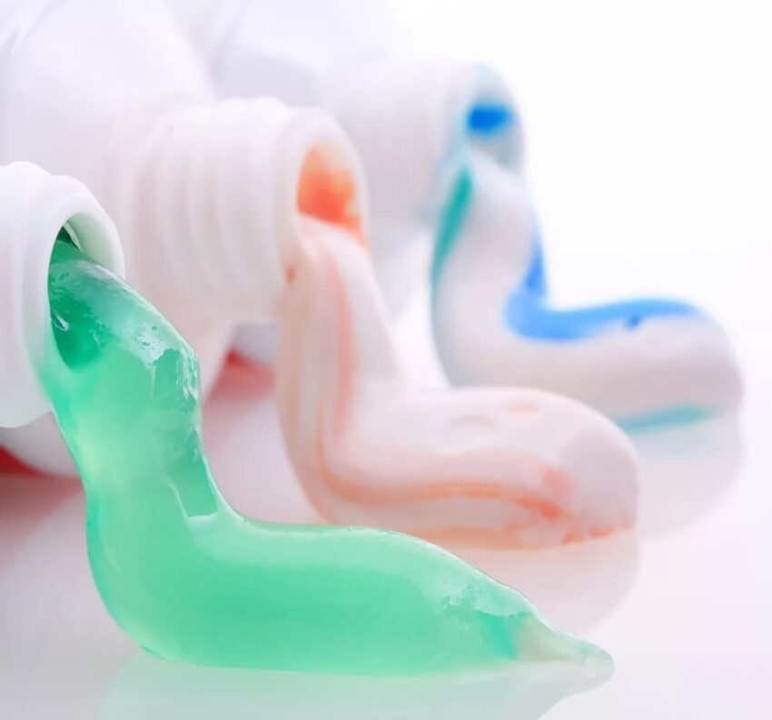 Зубную пасту будут производить из отечественных компонентов