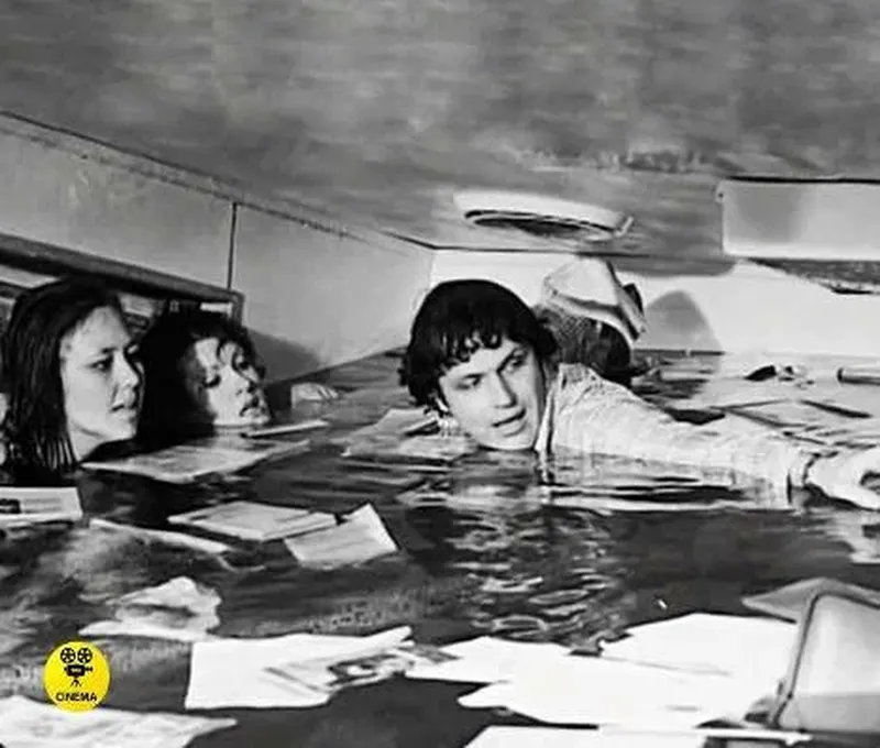 Как в бассейне гостиницы «Ялта» снимали самый кассовый фильм в истории отечественного кино