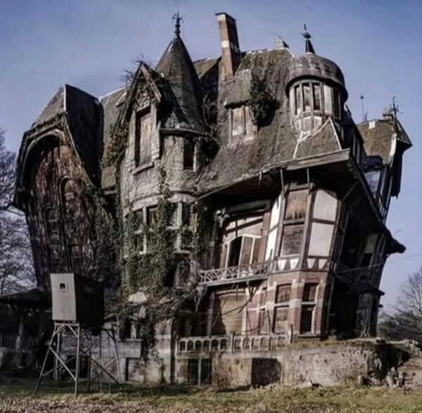 Заброшенный дом в Бельгии