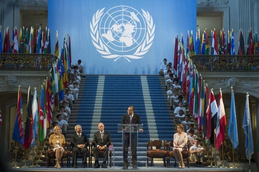 Альтернативы ООН в мире на данный момент не существует, но организация перестала действовать в прежнем формате