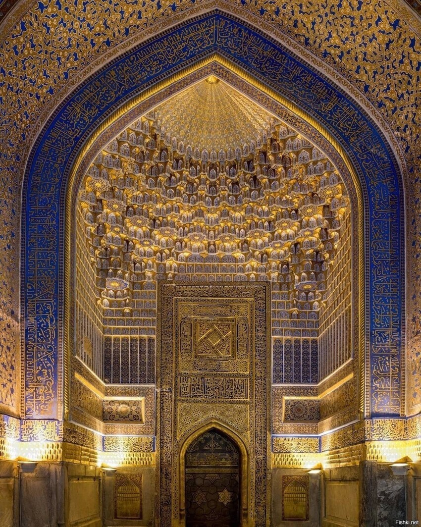 Мечеть шейха Лотфоллы - один из шедевров иранской архитектуры