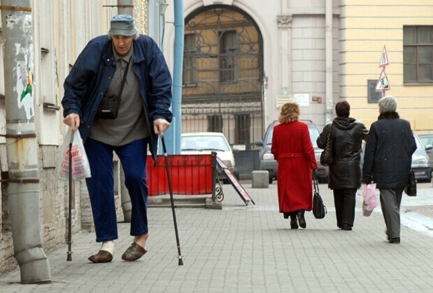 Этот баскетболист-гигант был известен на весь мир