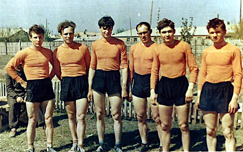 Команда горсовета ДСО. Стадион "Труд" г. Волгодонск 1959 г.