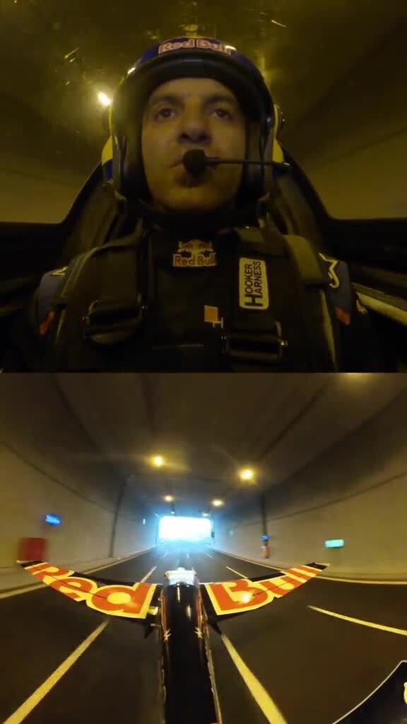 Через автомобильный  туннель 