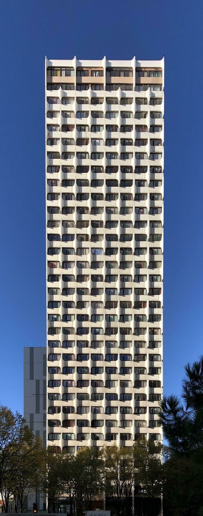 Башня Верди, 1975 год, Париж, Франция