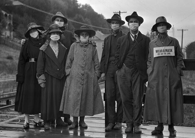 Люди в масках во время пандемии, Калифорния, 1918 год