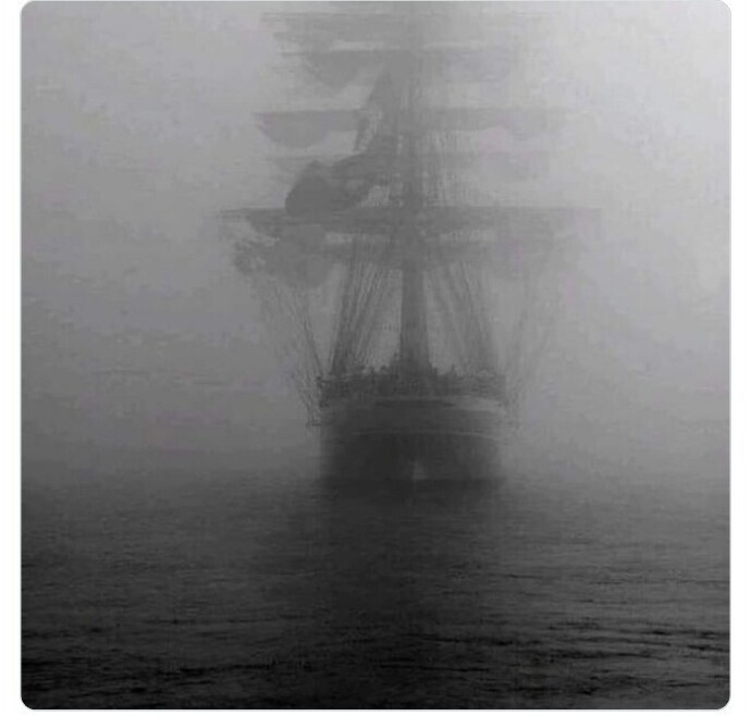 Судно в тумане, фото 1900-х годов