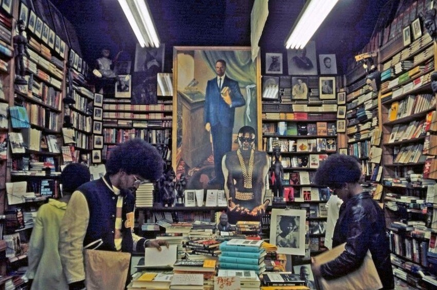 18. Книжный магазин в Гарлеме 1970-х годов
