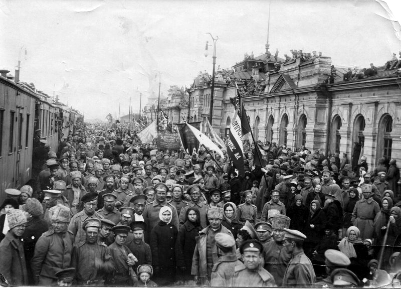 Мобилизация. Проводы первой маршевой роты в Красноярске. апрель 1917 г.