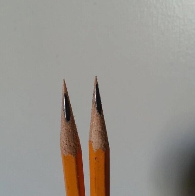 3. "Ненавижу такие карандаши"