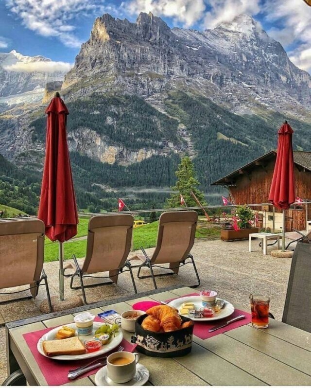 Завтраки с пейзажами