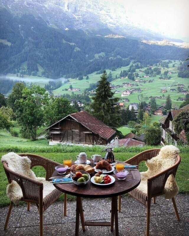 Завтраки с пейзажами