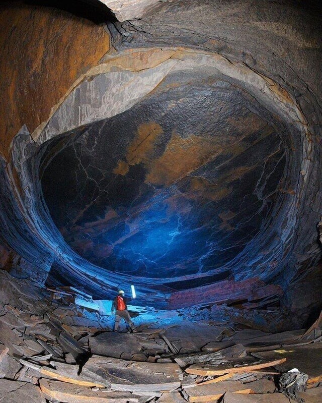 "Глаз дракона" метаморфическое горное образование в каменной шахте, Ланкашир, Англия