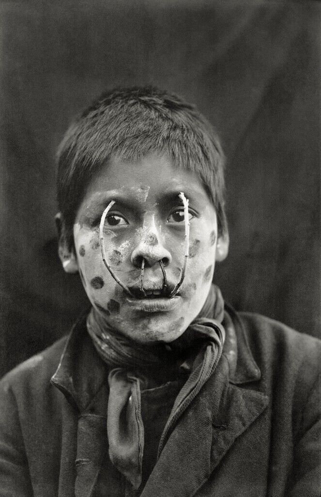 Мальчик из племени Ямана в Аргентине в 1925 году