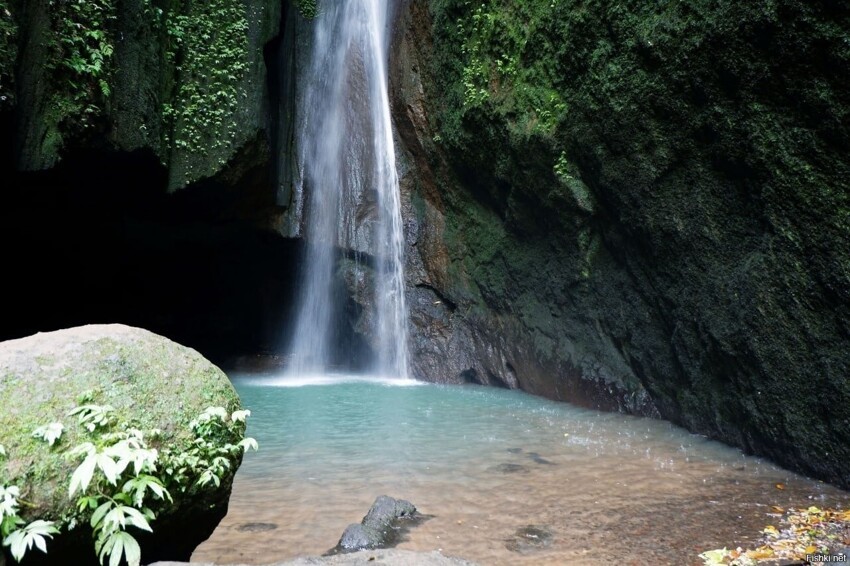 Водопад Леке Леке расположен в центральной части Бали