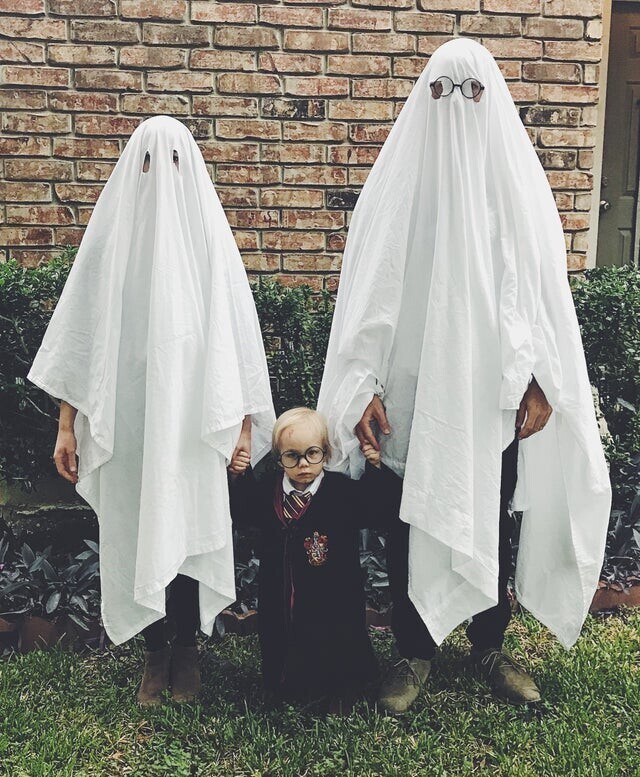 Семейная фотография на Хэллоуин