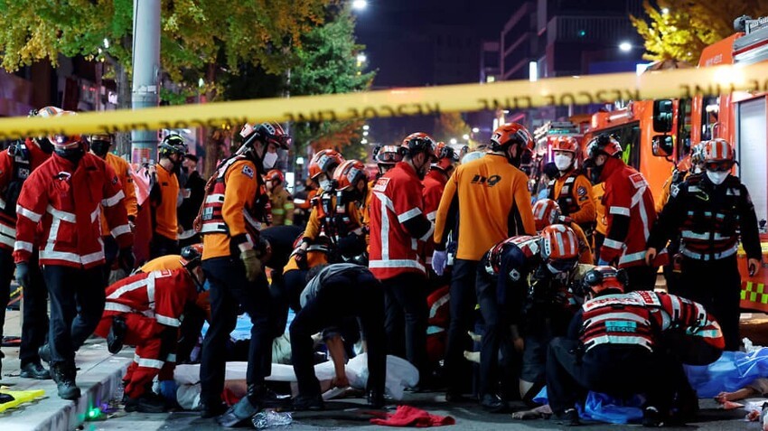 Хеллоуин, смерть приносящий. 155 человек погибли и  150 пострадали в давке в центре Сеула