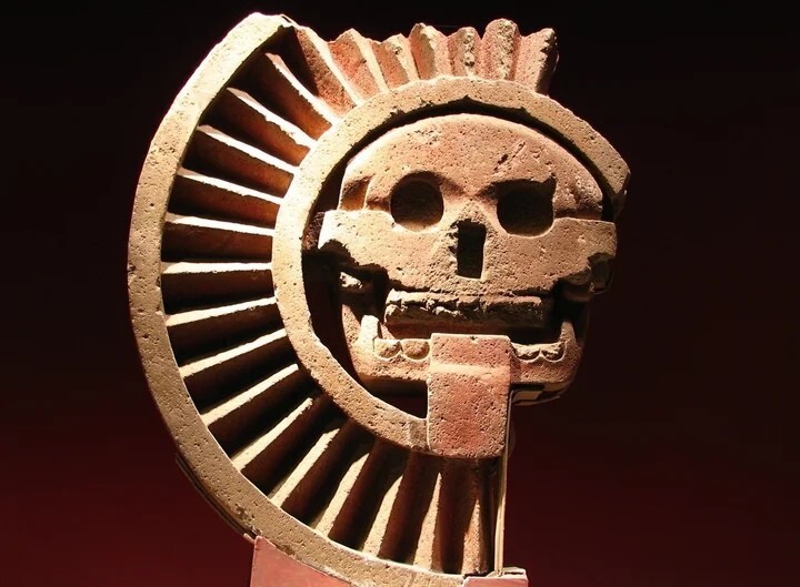 Ацтекский Диск Смерти: древняя тайна, над разгадкой которой ломают головы лучшие умы современности