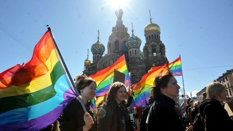 "Относитесь с любовью": в РПЦ призвала относиться к представителям ЛГБТ с терпимостью, но на грех не вестись