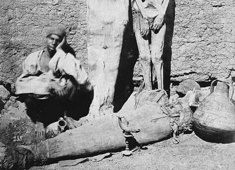 В Египте было очень просто купить мумию