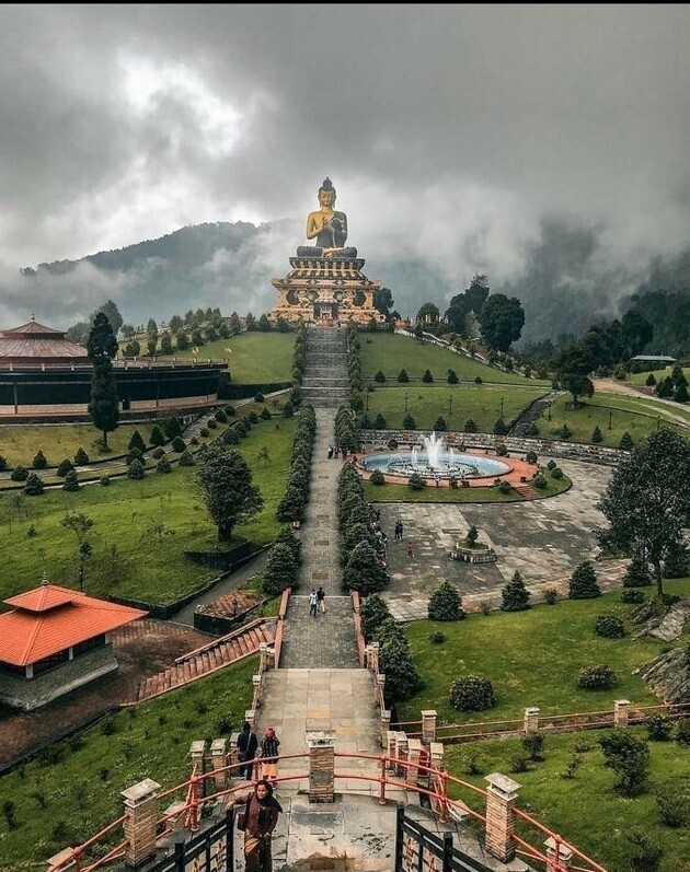 Парк Будды Равангла в Сиккиме, Индия