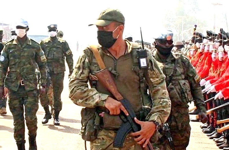 Власти африканской республики хотят, чтобы российские военные инструкторы задержались