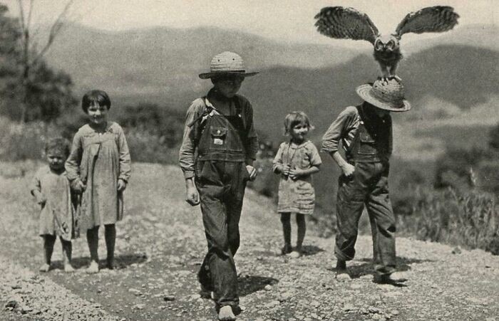 21. Мальчик с совой, 1933 год