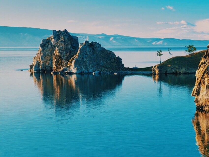 Что означают 13 сэргэ у скалы Шаманка на Байкале