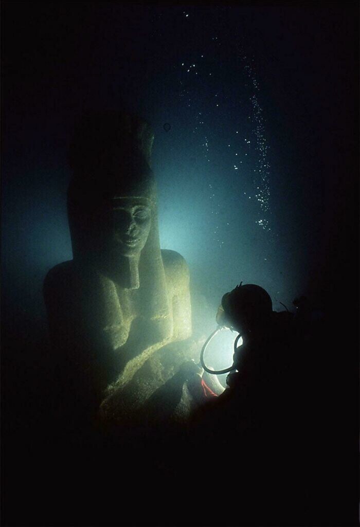 9. Древние реликвии, обнаруженные у берегов Египта